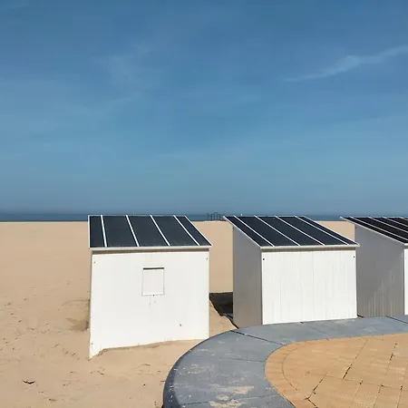 Met Zeezicht - The Waves - Odette Aan Zee Lejlighed