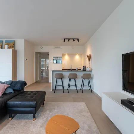 Lejlighed Met Zeezicht - The Waves - Odette Aan Zee *